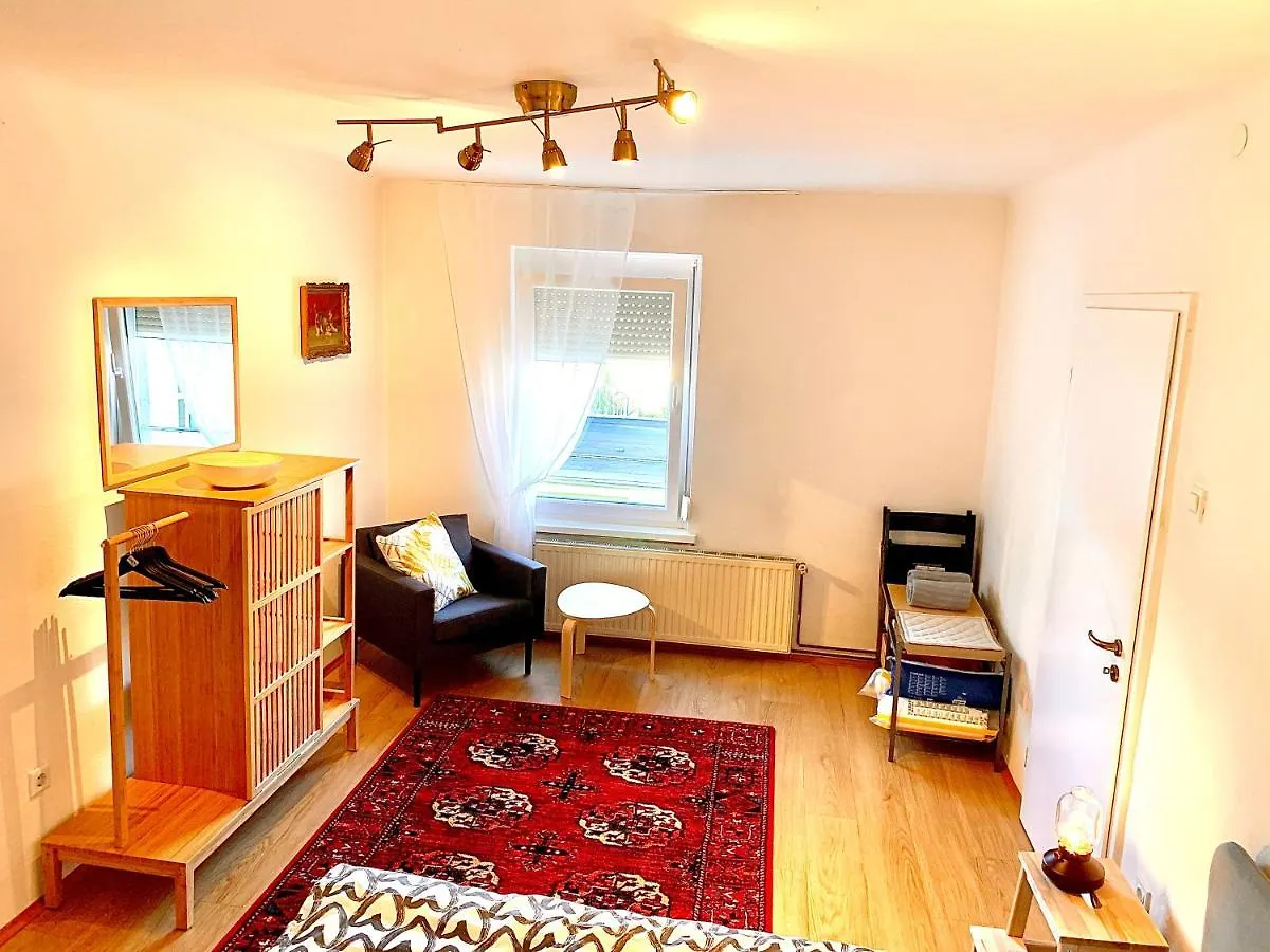 Elegant City Apartment - By Nahuen Suites Graz Austria