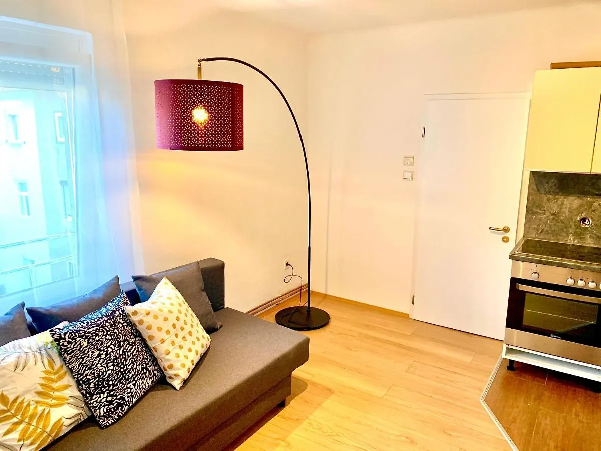 Elegant City Apartment - By Nahuen Suites Graz Austria